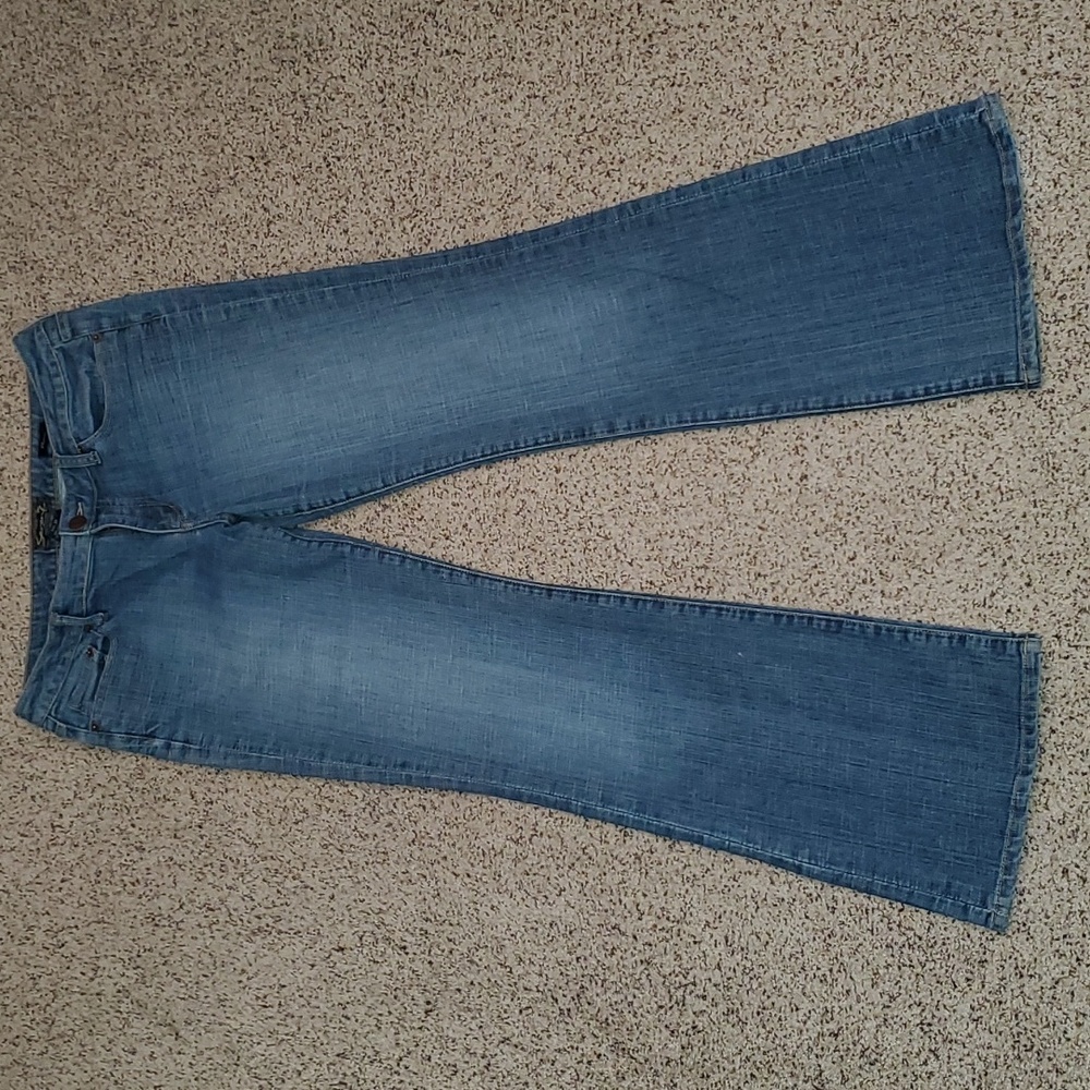 Seven7 Designer Denim Flare Blue Jeans